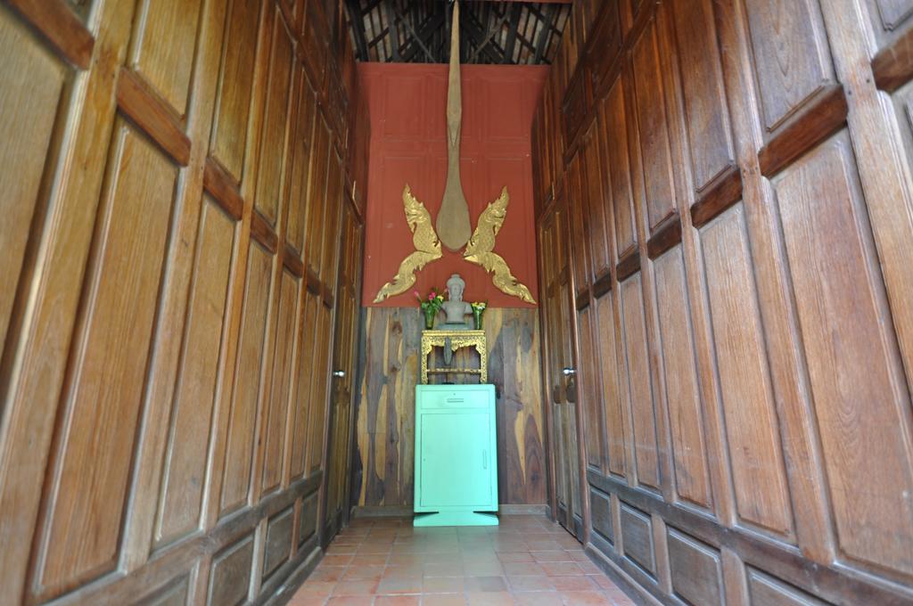 Ayutthaya Bouchic Hostel Eksteriør billede